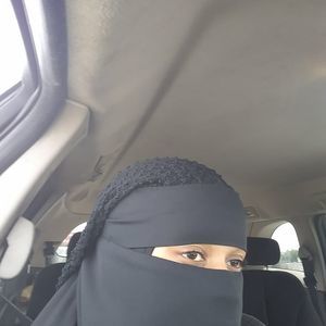Meet your Posher, Basimah